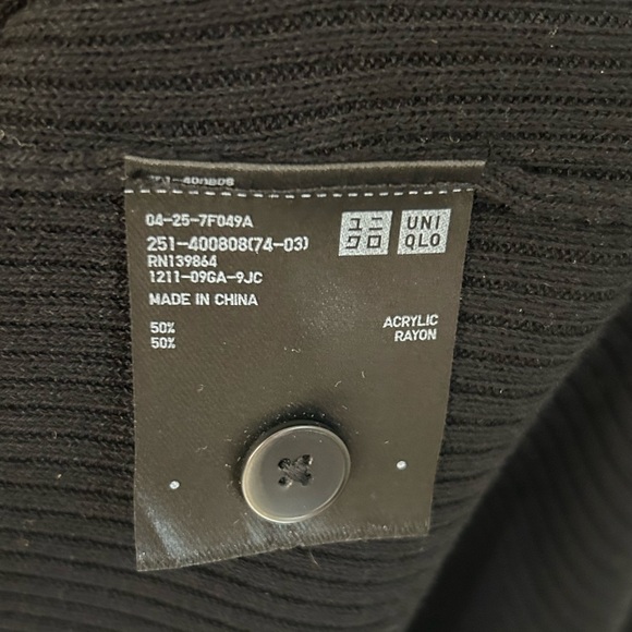 Uniqlo Knit Ribbed Long-Sleeve Cardigan - Picture 5 of 5